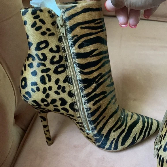 Womens Steve Madden boots - Picture 3 of 4